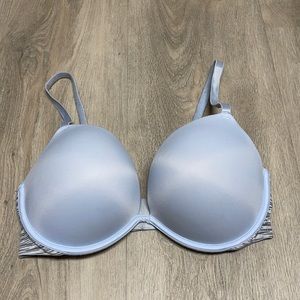 PINK Victoria’s Secret push-ups bra